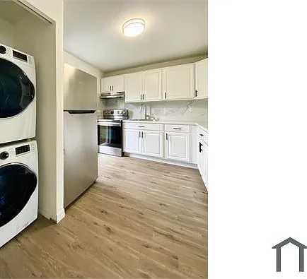 2 bed, 900 sqft, $2,049 — Photo 2