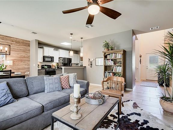 4th image of 1620 Bryant Dr Unit 2202