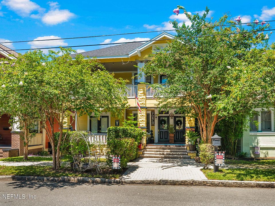 1st image of 1138 WALNUT Street