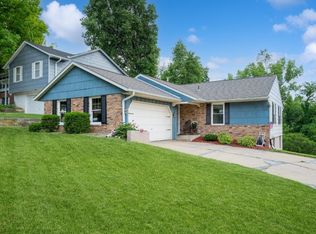 249 Brentwood Dr NE, Cedar Rapids, IA 52402