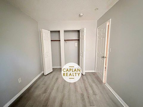 5th image of 1407 Chapel St #2