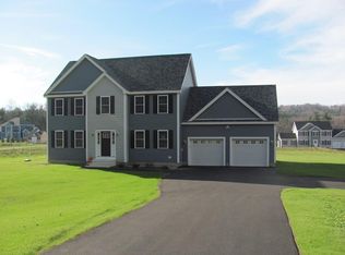 88 S Ashburnham Rd, Westminster, MA 01473