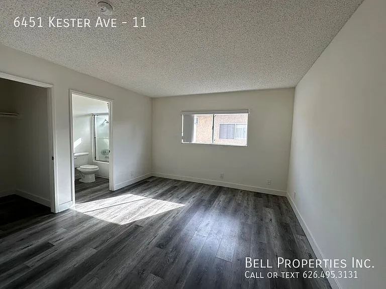 6451 Kester Ave #11 — Photo 13