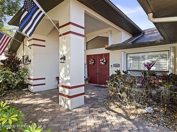 4th image of 5243 Saltamonte Dr