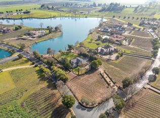 1450 Lakeview Ct, San Martin, CA