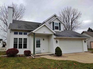 2898 Laurel Park Dr, Saginaw, MI 48603