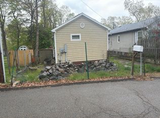 313 Tulsa Trl, Hopatcong, NJ 07843