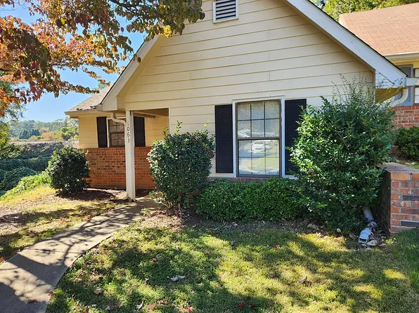 1063 Travelers Trl NW, Acworth, GA 30144