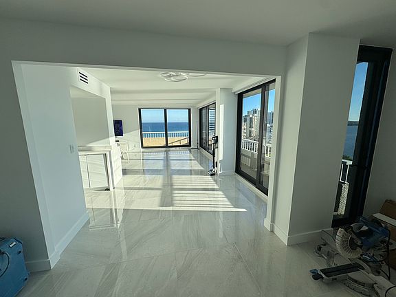3rd image of 5550 N Ocean Dr #200