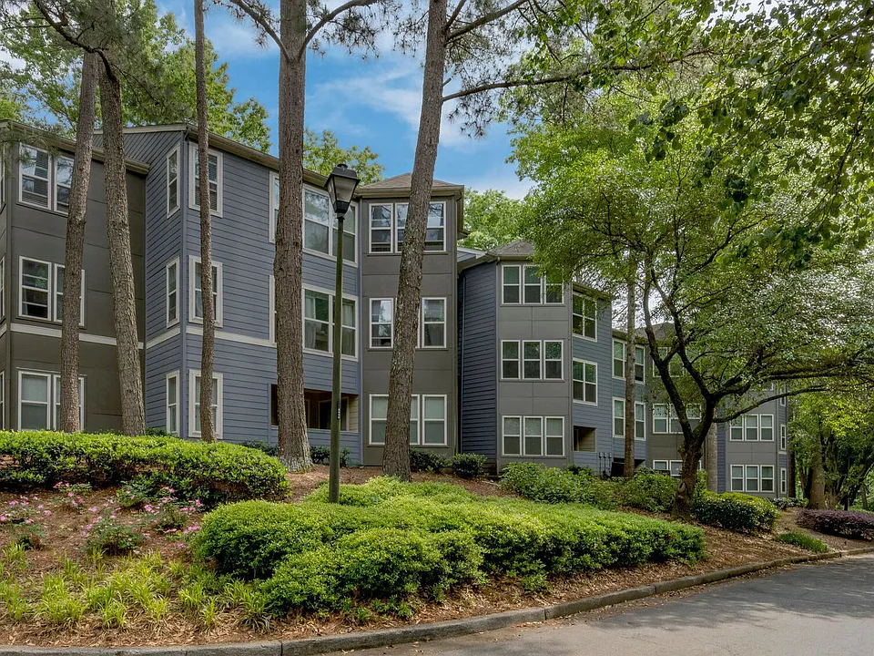 1100 Indian Trail Lilburn Rd