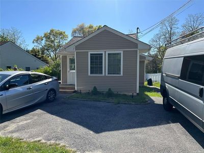 206 Blue Point Road, Farmingville, NY, 11738