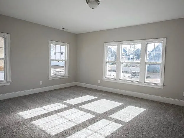 1013 Merrifield Dr — Photo 15