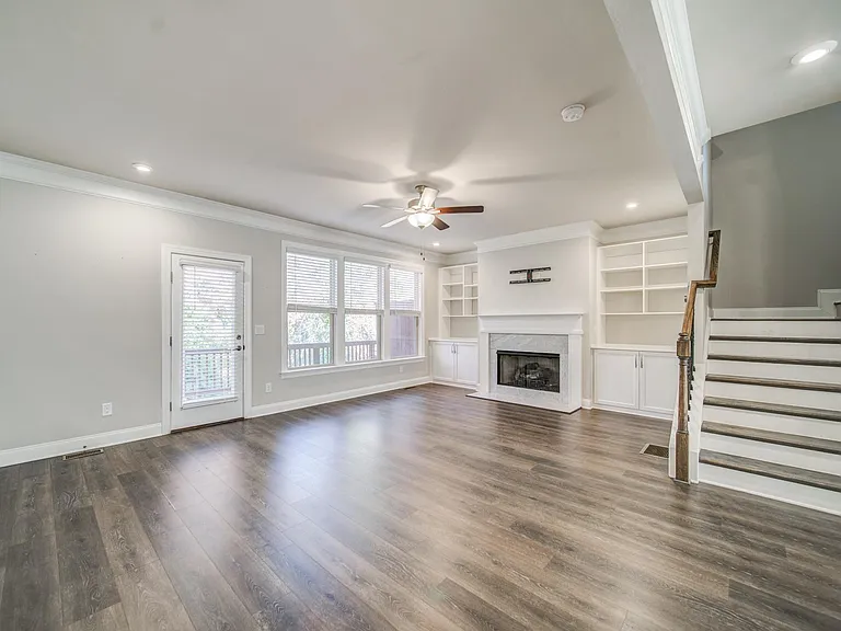 1363 Harris Way NE — Photo 29