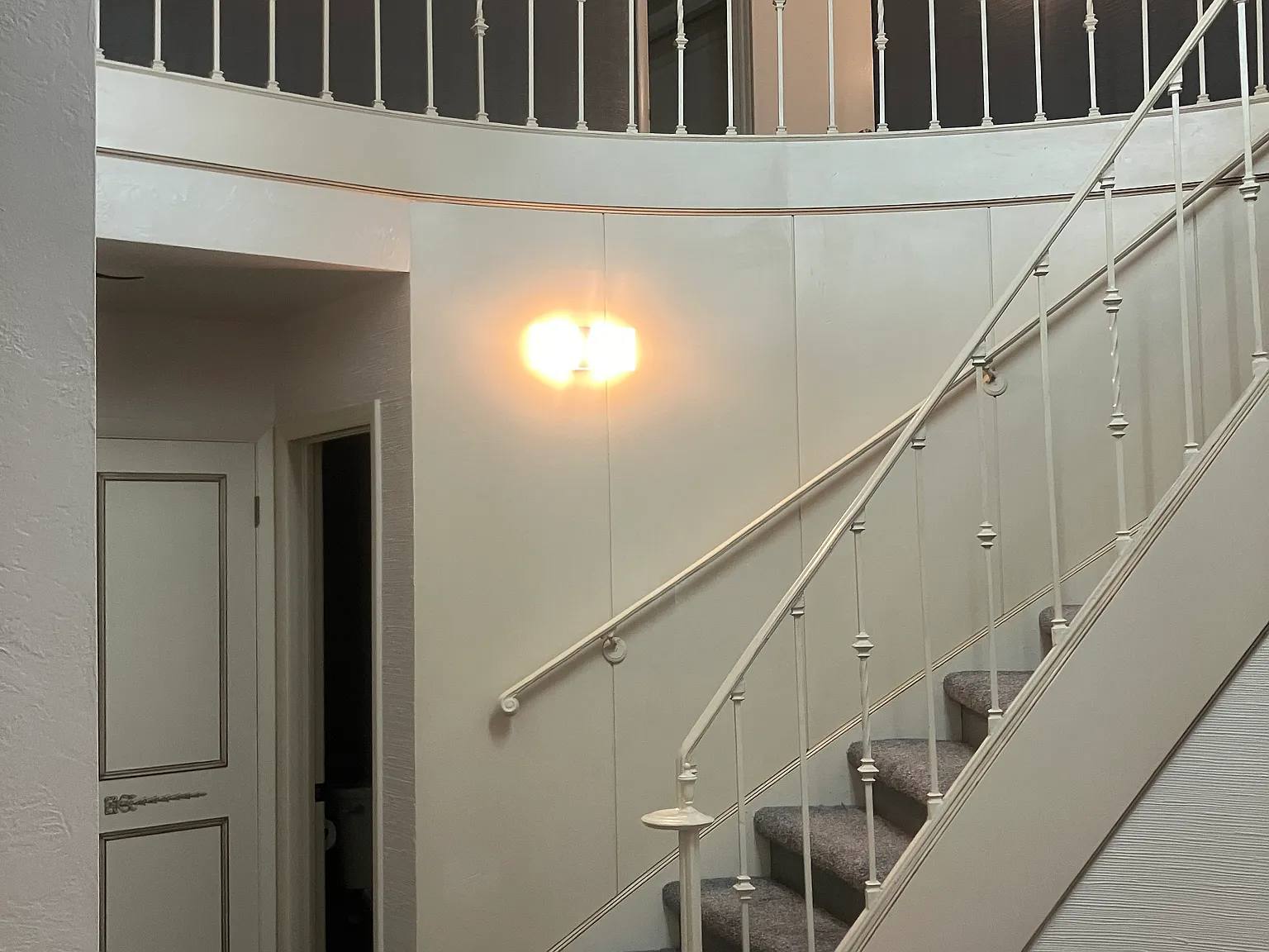 3 bed, 3.5 bath, 3000 sqft, $2,200 — Photo 4