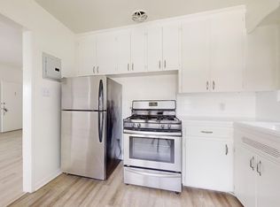 700 S Catalina Ave #17242623, Redondo Beach, CA 90277