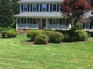 318 Quail Run Cir, Fountain Inn, SC 29644