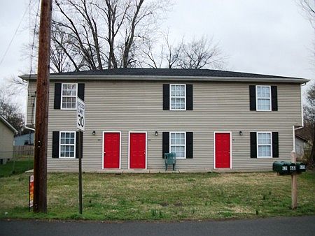 1st image of 633 Courtland St