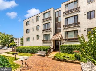 2610 Tunlaw Rd NW APT 201, Washington, DC 20007