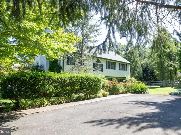 5420 Silo Hill Rd, Doylestown, PA 18902