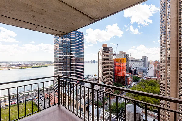 Rented by Mirador Real Estate | media 55