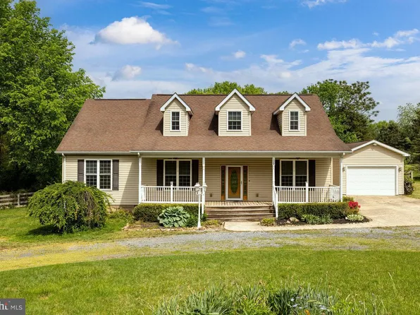 170 Circle Dr, Luray, VA 22835