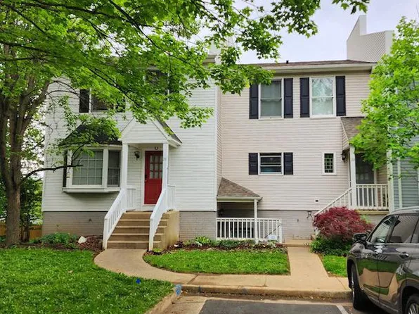 23 Stonewall Ct, Middleburg, VA 20117