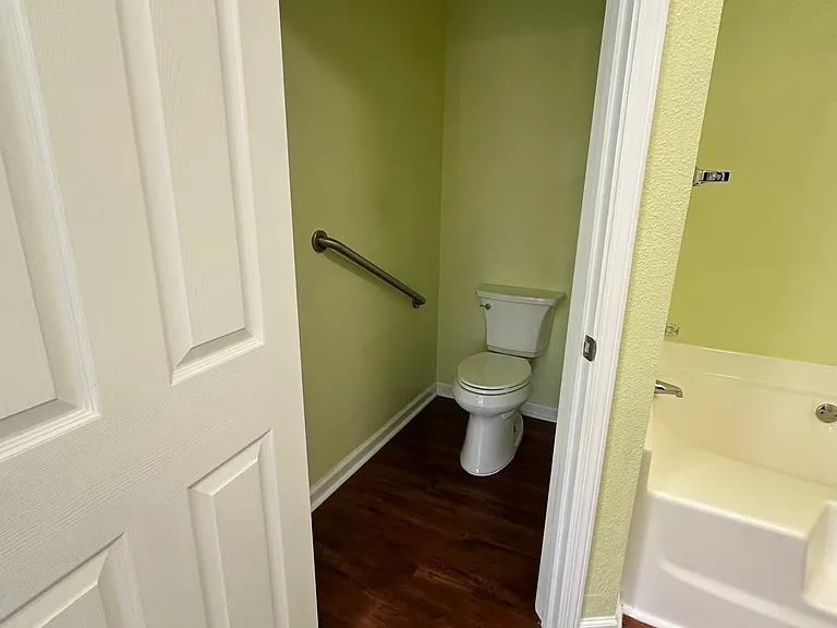 2160 Castle Grove Dr — Photo 16