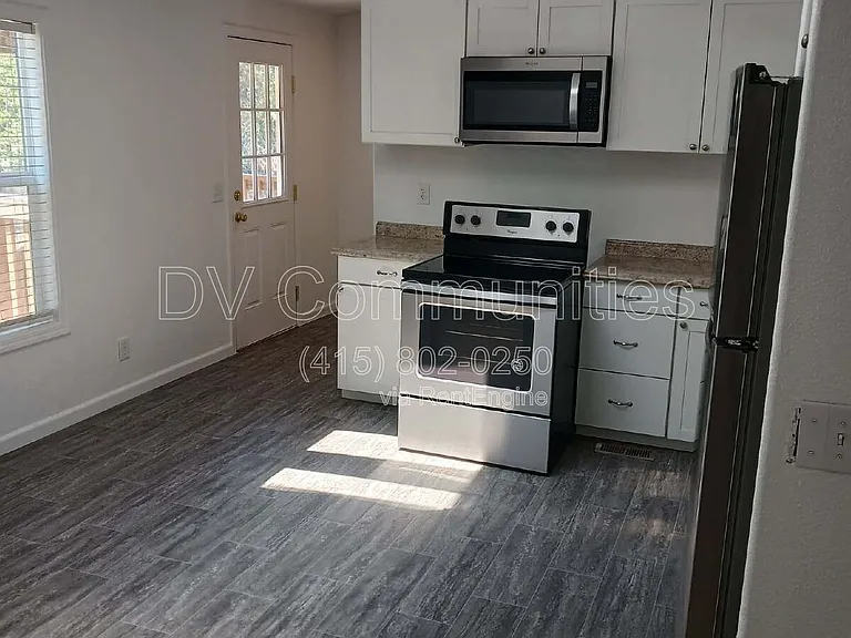 52145 Dustan Rd — Photo 13