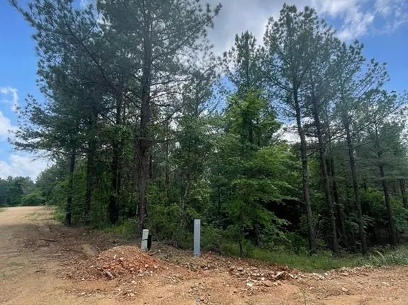 717 Timber Creek Trl, Broken Bow, OK 74728