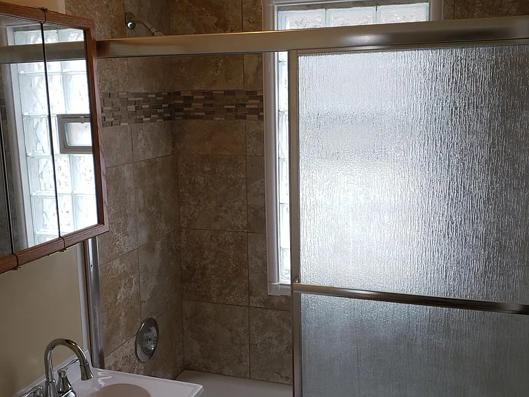 6663 Hillside Ln — Photo 5