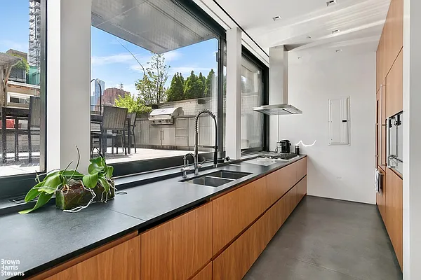 Rented by Brown Harris Stevens | media 4