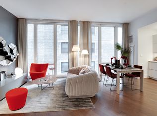 222 E 44th St APT 11M, New York, NY 10017
