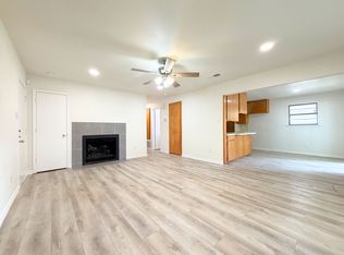 5221 Cordova Ave #A, Fort Worth, TX 76132
