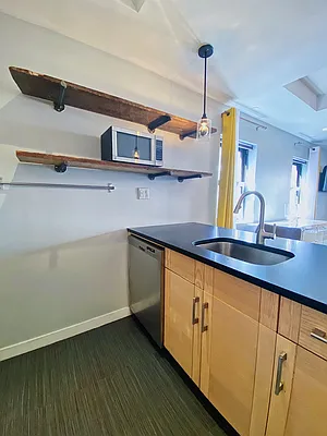 Rented by Maz Group NY | media 14