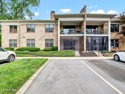 1800 Manor House Dr #100-8, Louisville, KY, 40220