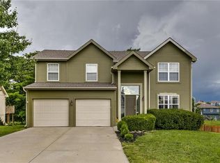 8108 NE 106th Ter, Kansas City, MO 64157