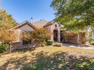 221 Parker Oaks Ln, Hudson Oaks, TX 76087