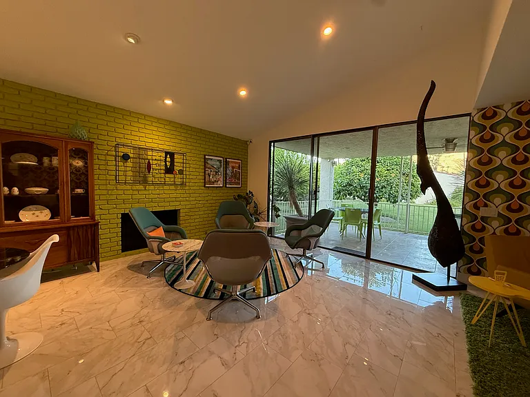 1067 S La Verne Way — Photo 10