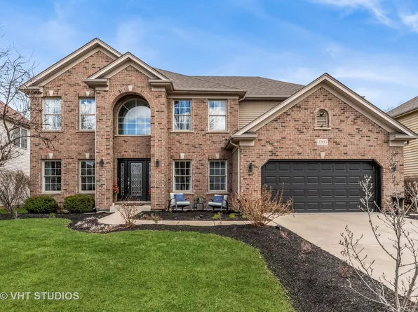 3905 Highknob Cir, Naperville, IL 60564