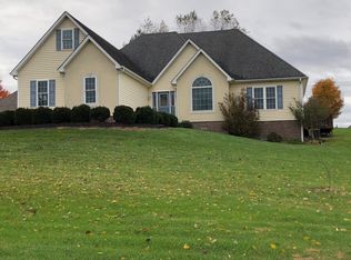 907 Wheatfield Rd, Harrodsburg, KY 40330