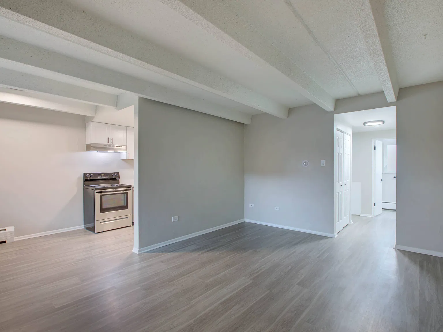 Pearl Street Flats — Photo 2