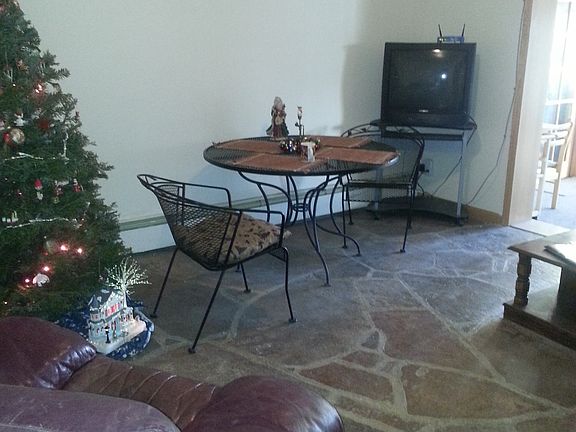 Common area living room