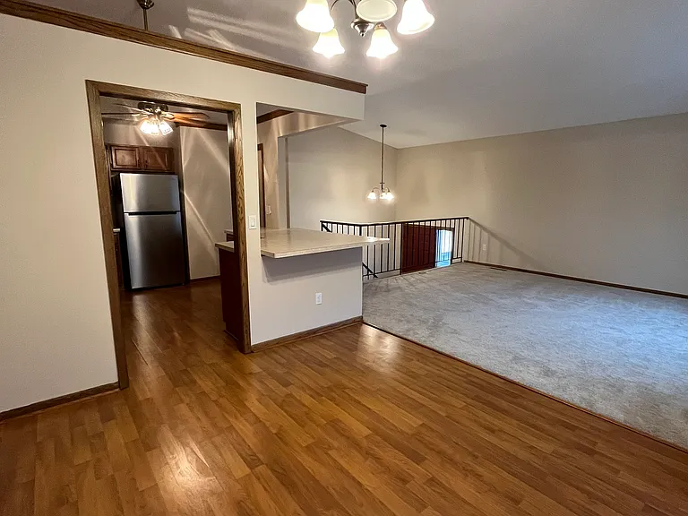 7017 Polaris Ln N — Photo 26