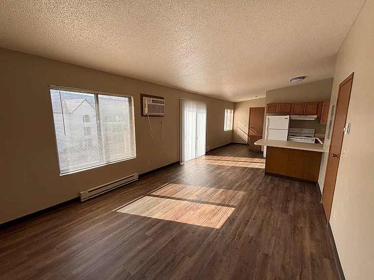 Heritage Apartments — Photo 5