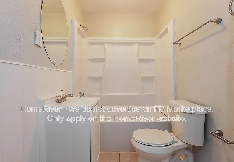 5206 N 15th St — Photo 13