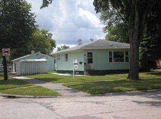 1601 1st Ave N, Grand Forks, ND 58203