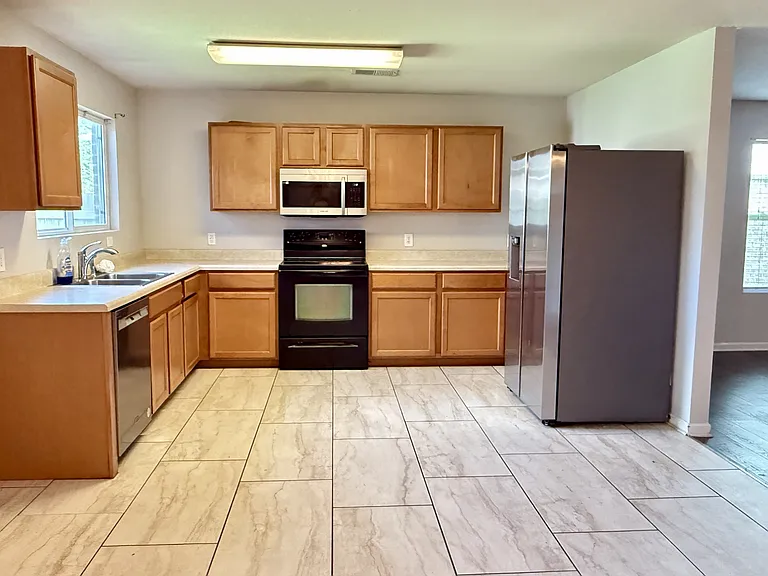 144 Sagebrook Dr — Photo 7