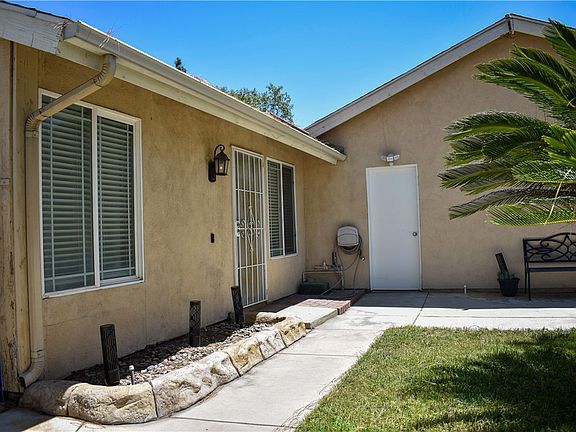 5th image of 3373 Vallejo Ave