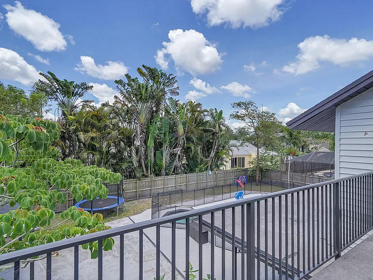 10108 SW 53rd Ct — Photo 29