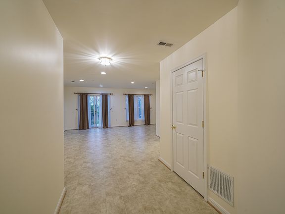 ground floor bedroom/family room-garage door